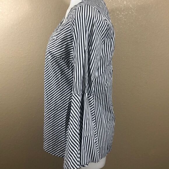 Notations dark gray white striped bell sleeve top - Picture 4 of 5